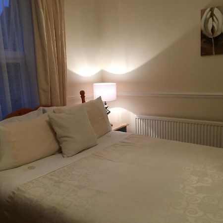 Caris Guest House เซาเทนด์ ออน ซี ภายนอก รูปภาพ