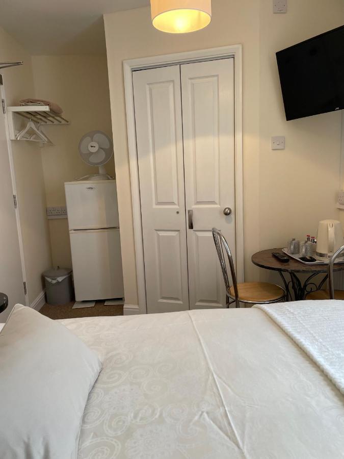 Caris Guest House เซาเทนด์ ออน ซี ภายนอก รูปภาพ