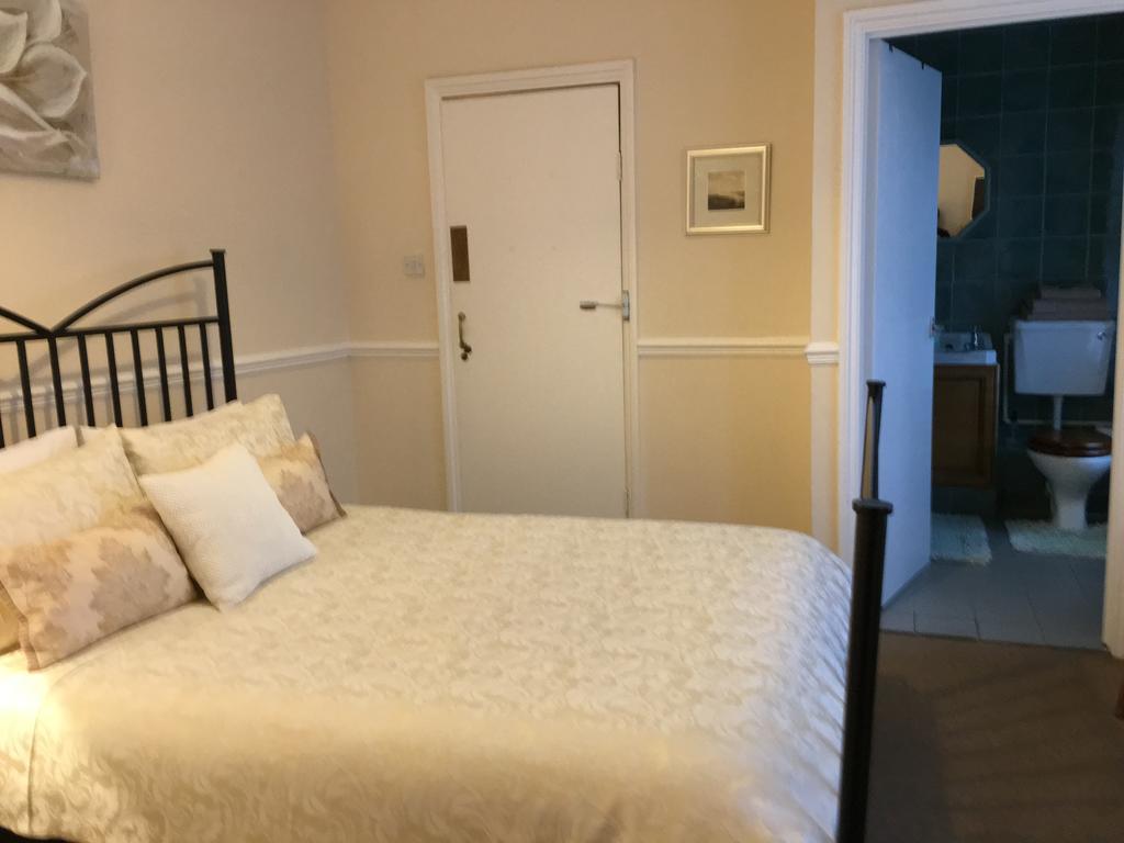 Caris Guest House เซาเทนด์ ออน ซี ภายนอก รูปภาพ
